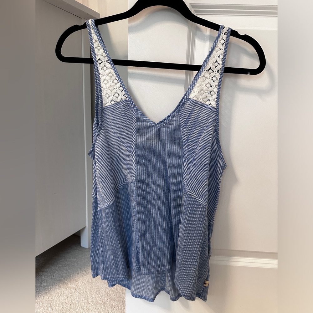 Hollister blue and white lace detail tank blouse